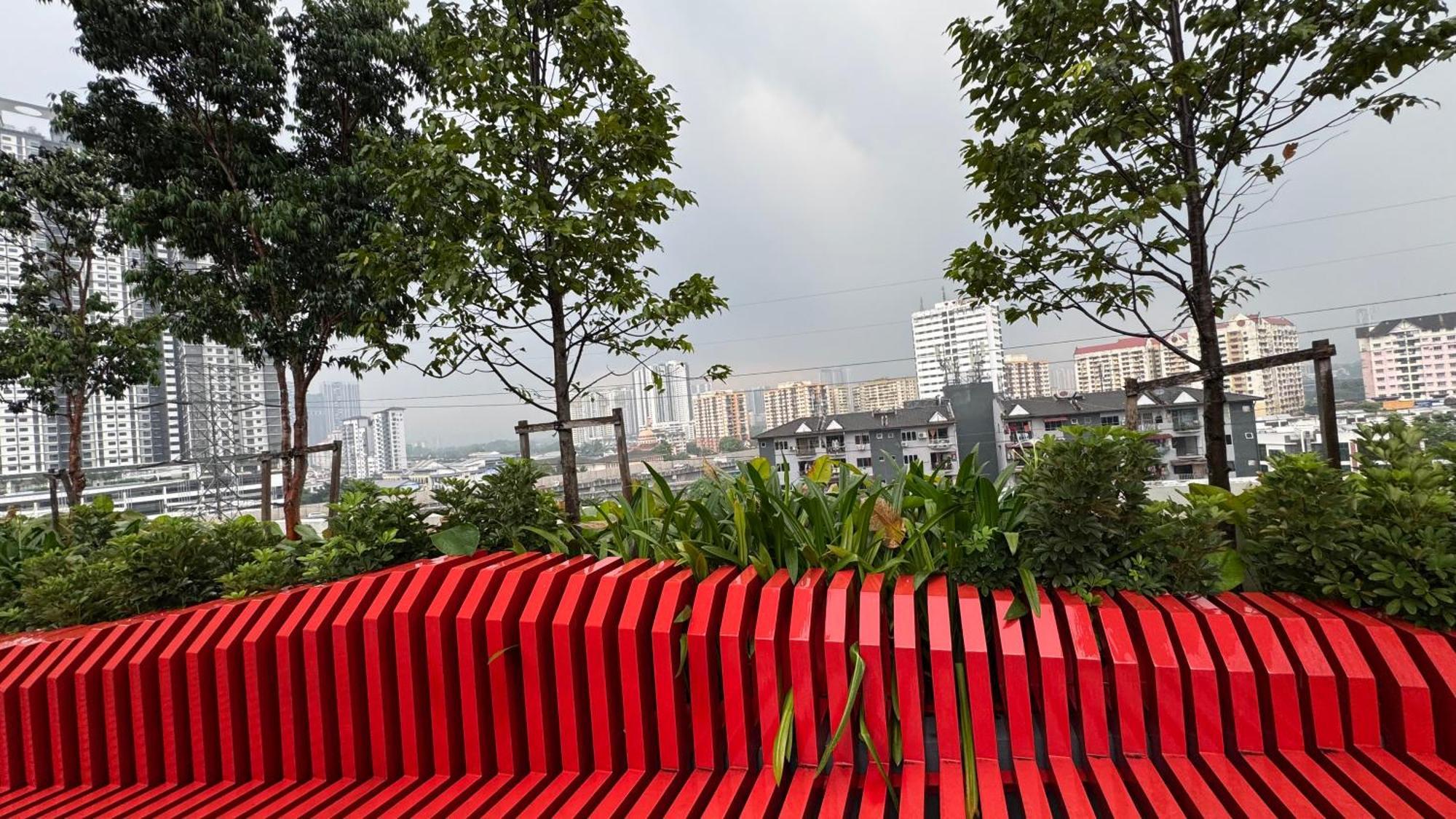 Vista Sentul Residences, Elegant 3-bedroom Fully Air-con * Kuala Lumpur